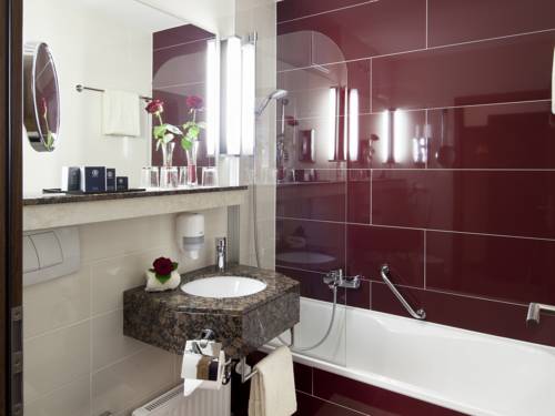 Imagen de la habitación del Hotel Best Zeller. Foto 15
