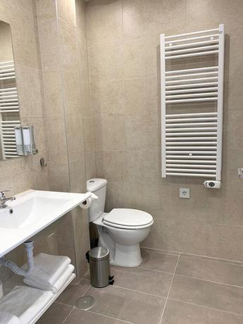 Imagen de la habitación del Hotel BestPrice Alcalá. Foto 8