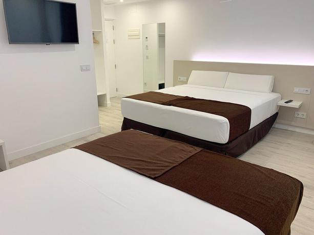 Imagen de la habitación del Hotel BestPrice Alcalá. Foto 13