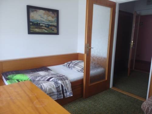 Imagen de la habitación del Hotel Bestar. Foto 7