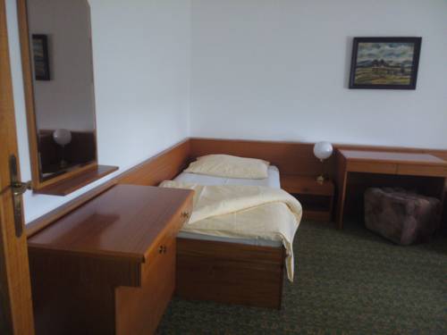 Imagen de la habitación del Hotel Bestar. Foto 10