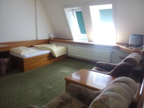 Imagen de la habitación del Hotel Bestar. Foto 12