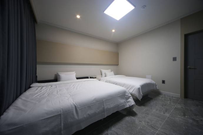 Imagen de la habitación del Hotel Bestie. Foto 3