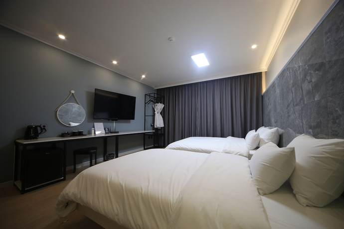 Imagen de la habitación del Hotel Bestie. Foto 6
