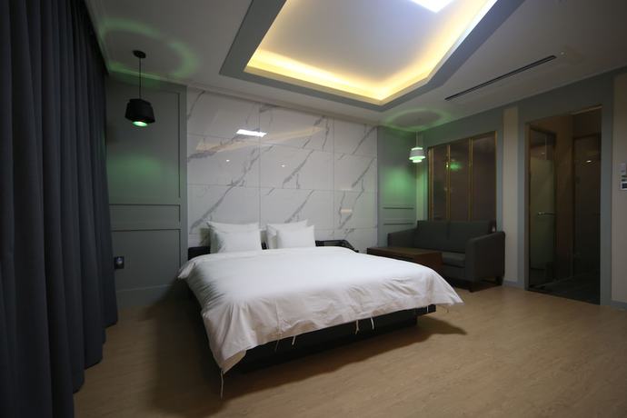Imagen de la habitación del Hotel Bestie. Foto 7