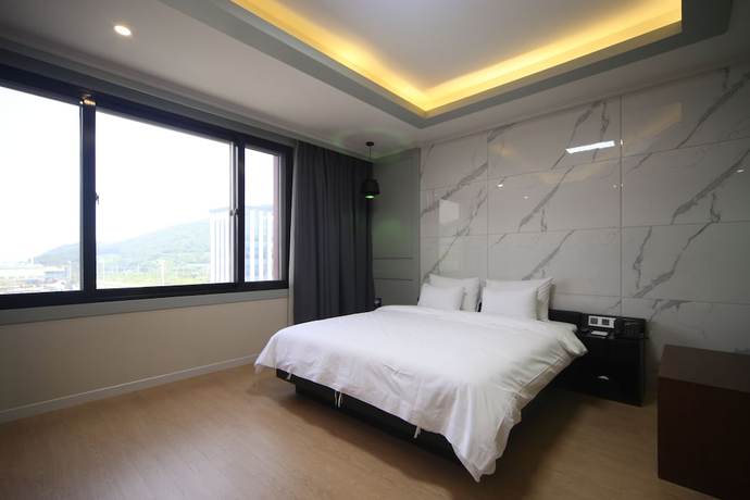 Imagen de la habitación del Hotel Bestie. Foto 8