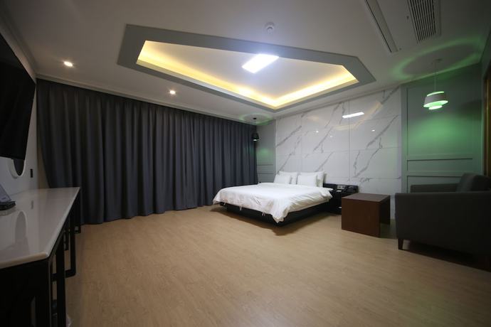 Imagen de la habitación del Hotel Bestie. Foto 18