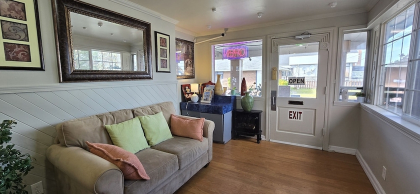 Imagen de los interiores del Hotel Beston Inn Seattle. Foto 17