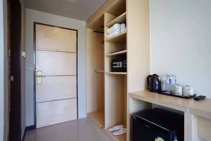 Imagen de la habitación del Hotel Beston Pattaya. Foto 2