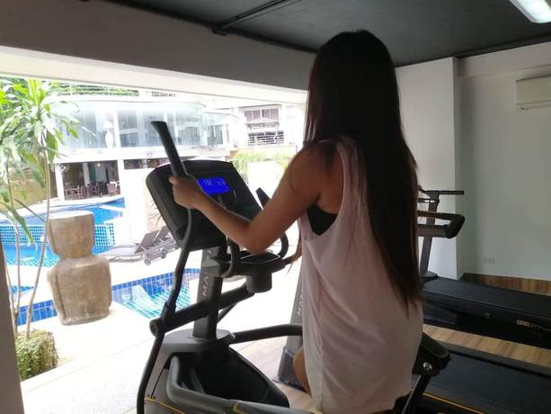 Imagen de los interiores del Hotel Beststayinphuket Poolview. Foto 7