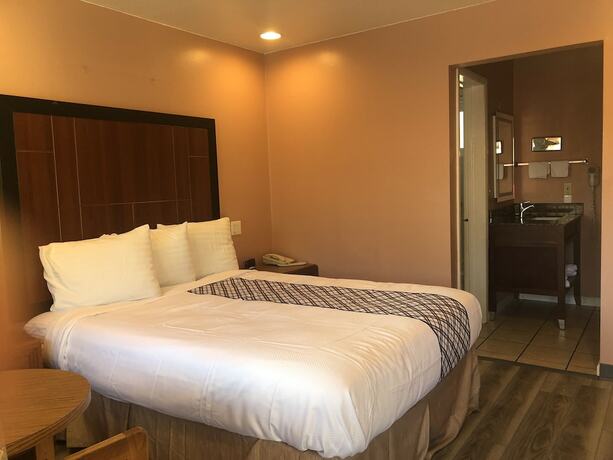 Imagen general del Hotel Bestway Inn. Foto 10