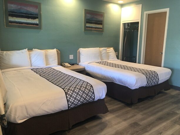 Imagen de la habitación del Hotel Bestway Inn. Foto 19