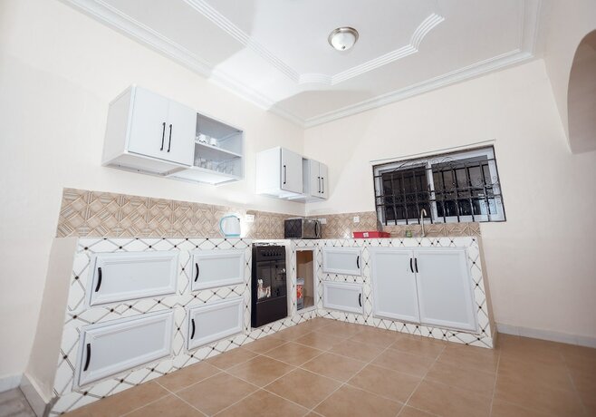 Imagen de la habitación del Hotel Bethel Suites, Accra. Foto 14