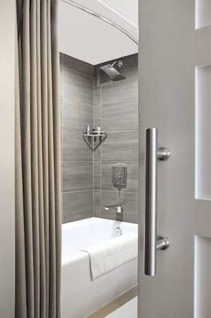 Imagen de la habitación del Hotel Bethesda Marriott. Foto 6