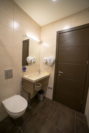 Imagen de la habitación del Hotel Betlem, Tbilisi. Foto 15