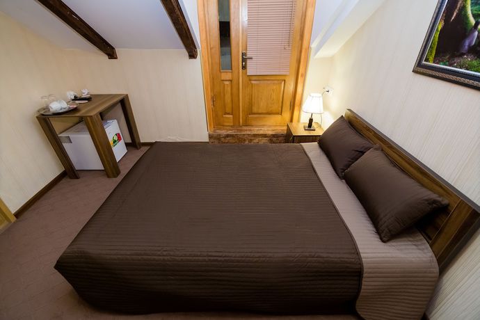 Imagen de la habitación del Hotel Betlemi Old Town. Foto 17