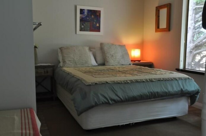 Imagen de la habitación del Hotel Bettenay Loft Spa Apartment and Lakeview Chalets. Foto 10