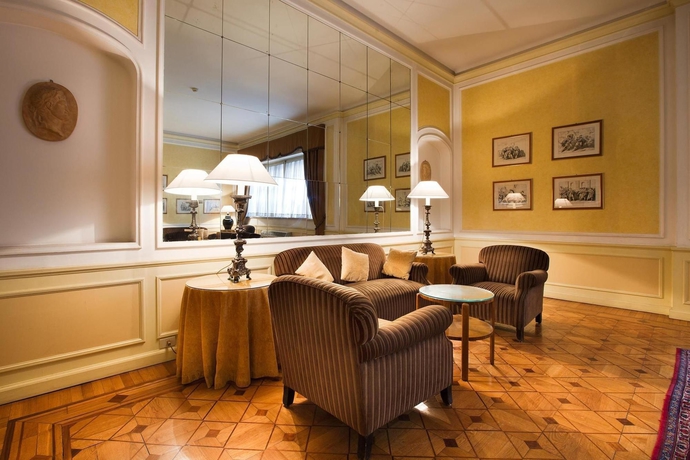 Imagen de la habitación del Hotel Bettoja Atlantico. Foto 10