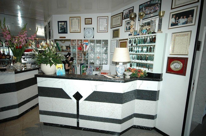 Imagen general del Hotel Betty. Foto 4