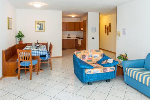 Imagen de la habitación del Hotel Betulla Molveno. Foto 8
