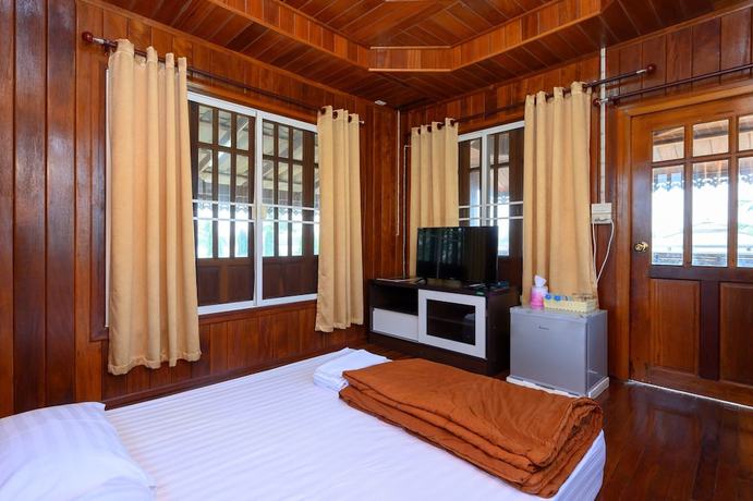 Imagen de la habitación del Hotel Beung Sampathuan Nakornchaisri Resort. Foto 19