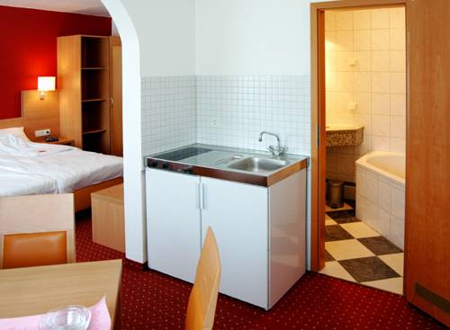 Imagen de la habitación del Hotel Beuss. Foto 10
