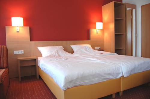 Imagen de la habitación del Hotel Beuss. Foto 12