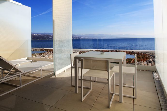 Imagen de la habitación del Hotel Bevanda and Restaurant - Unique Adriatic. Foto 16