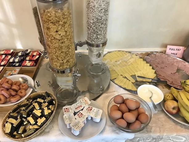 Imagen del bar/restaurante del Hotel Beverley House. Foto 3