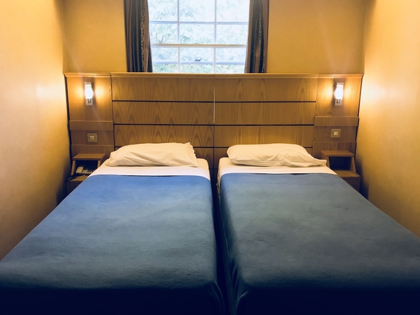 Imagen de la habitación del Hotel Beverley House. Foto 8