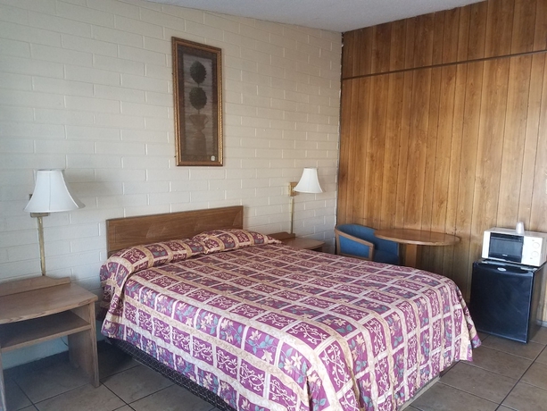 Imagen de la habitación del Hotel Beverly Crest Motor Inn. Foto 6