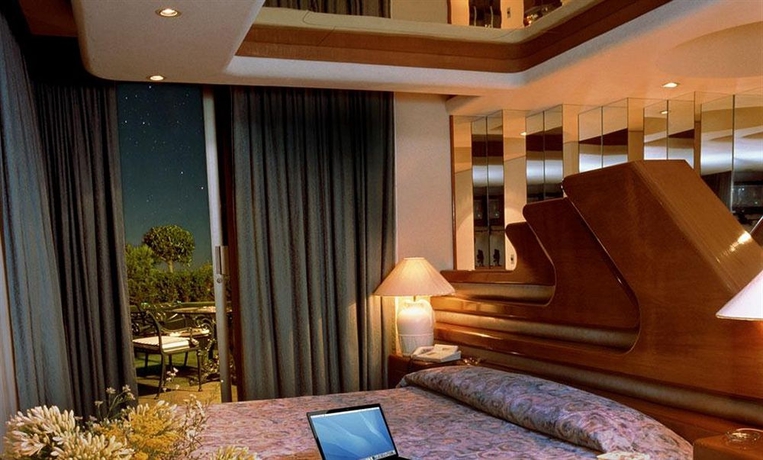 Imagen de la habitación del Hotel Beverly. Foto 5