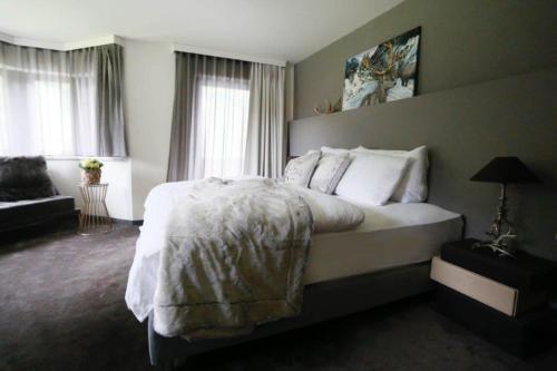 Imagen de la habitación del Hotel Beverly Hill. Foto 20