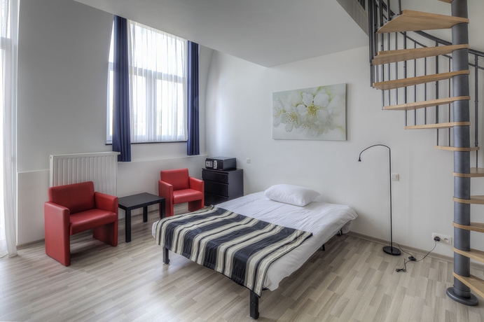 Imagen de la habitación del Hotel Beverly Hills. Foto 3