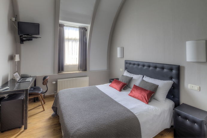 Imagen de la habitación del Hotel Beverly Hills. Foto 10