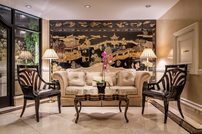 Imagen de los interiores del Hotel Beverly Hills Plaza and Spa. Foto 18