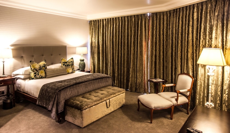 Imagen de la habitación del Hotel Beverly Hills, Umhlanga. Foto 8