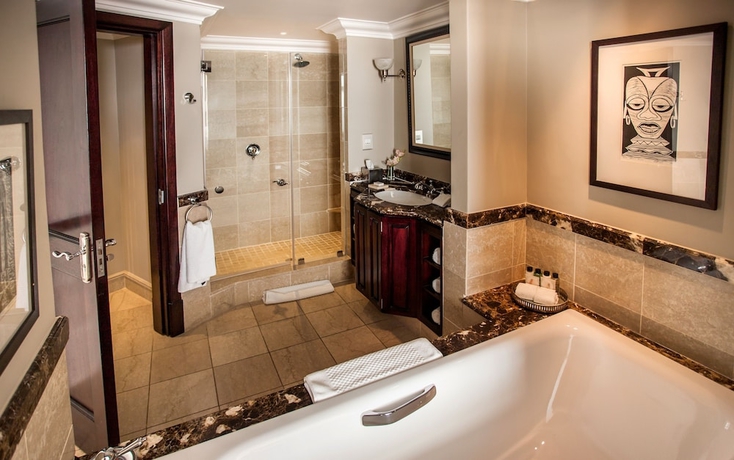Imagen de la habitación del Hotel Beverly Hills, Umhlanga. Foto 16