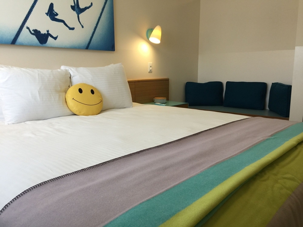 Imagen de la habitación del Hotel Beverly Laurel. Foto 9