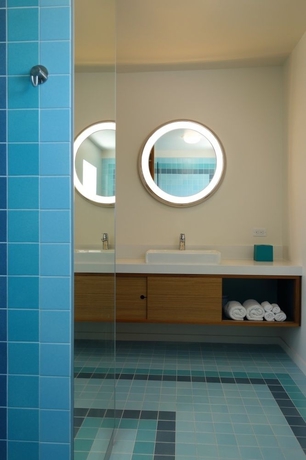 Imagen de la habitación del Hotel Beverly Laurel. Foto 10