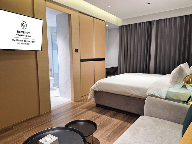 Imagen de la habitación del Hotel Beverly Mountain Bay, Trademark Collection by Wyndham. Foto 16