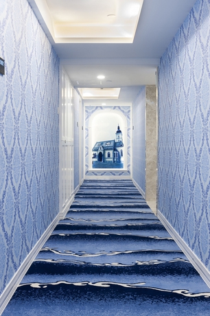 Imagen de los interiores del Hotel Beverly Plaza. Foto 14