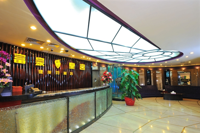 Imagen de los interiores del Hotel Beverly Plaza. Foto 15