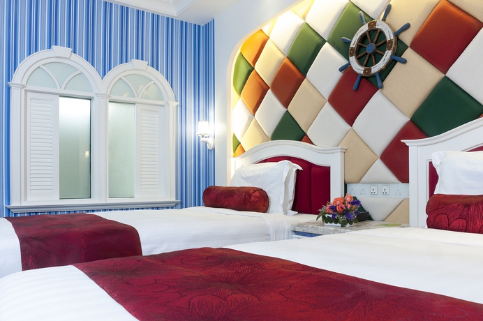 Imagen de la habitación del Hotel Beverly Plaza. Foto 11