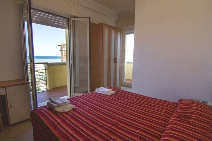 Imagen general del Hotel Beverly, Rimini. Foto 1