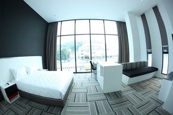 Imagen de la habitación del Hotel Beverly, Taiping. Foto 10
