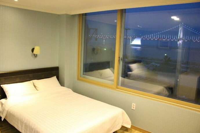 Imagen de la habitación del Hotel Bexco Hostel BandB. Foto 17