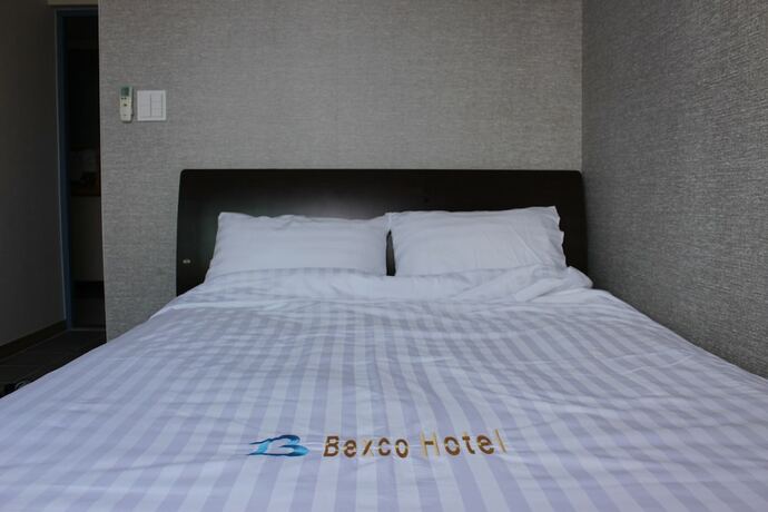 Imagen de la habitación del Hotel Bexco Hostel BandB. Foto 20