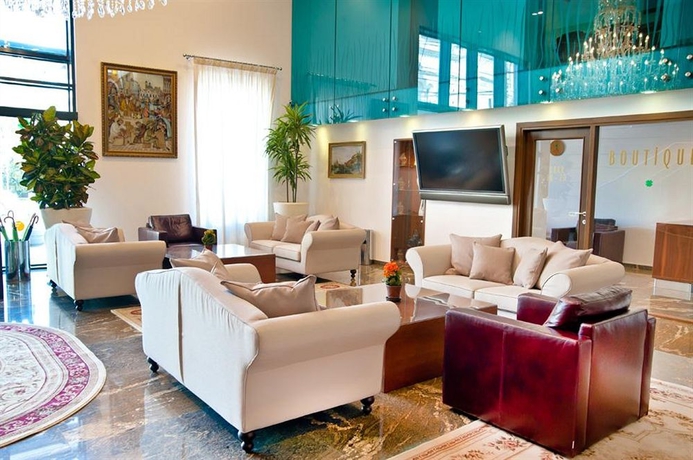 Imagen de los interiores del Hotel Beyfin. Foto 15