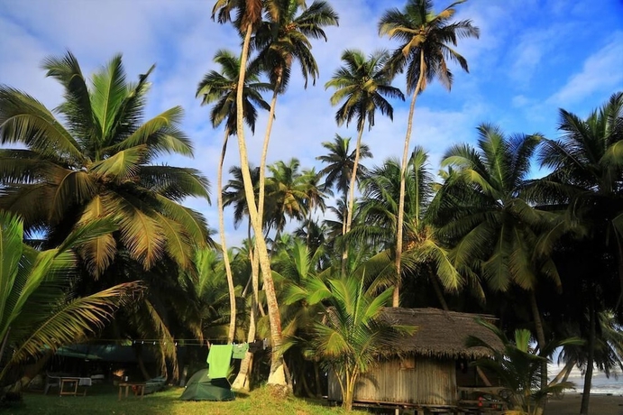 Imagen de los exteriores del Hotel Beyin Eco Beach Camp. Foto 15